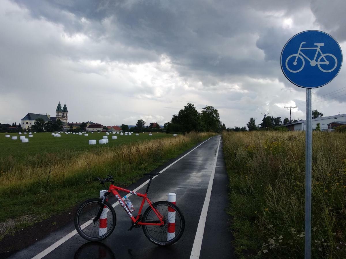 44 Slaska Kamienna Gora Esterno foto